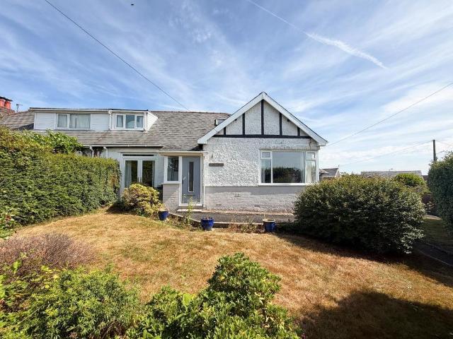 House for sale in Newcastle Higher, Wales