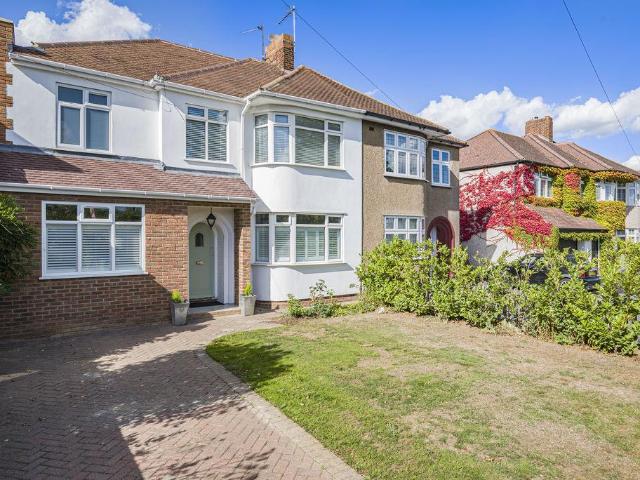 House for sale in London Borough of Bexley, Greater London