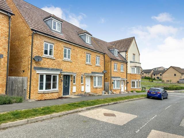 House for sale in Little Stanion