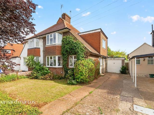 House for sale in Royal Borough of Kingston upon Thames, Greater London