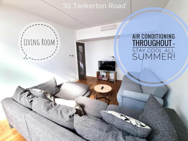House for sale in Tolworth, Greater London