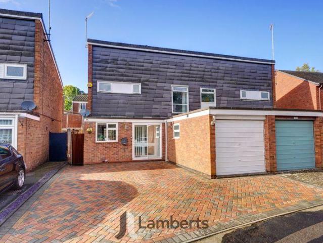 House for sale in Ipsley, Redditch