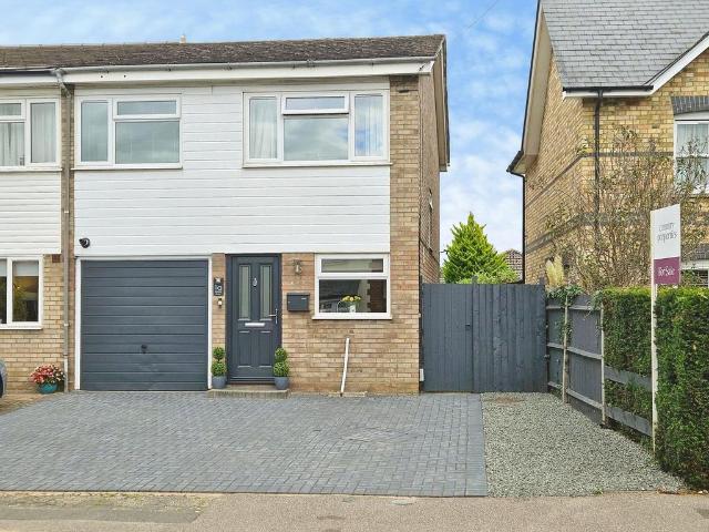 House for sale in Stotfold, Bedfordshire