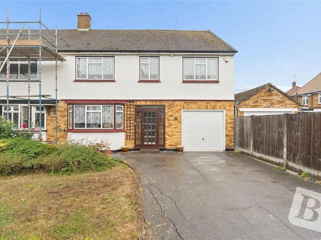 House for sale in West Horndon, Brentwood