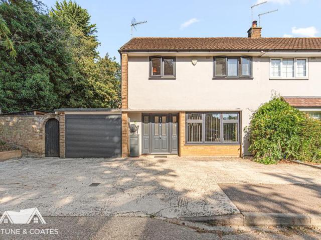 House for sale in Netteswell, Harlow