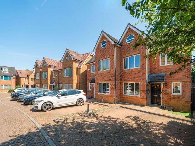 House for sale in Iver, Iver Heath