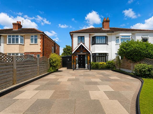 House for sale in Marshside, Southport