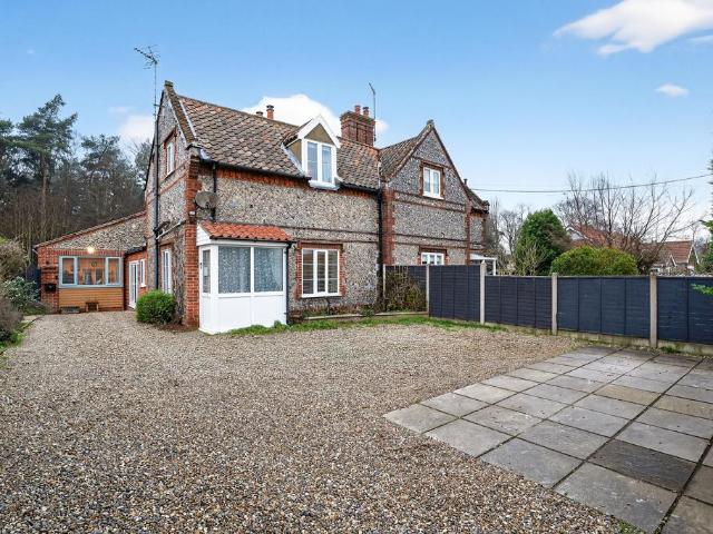 House for sale in Comers, Norfolk