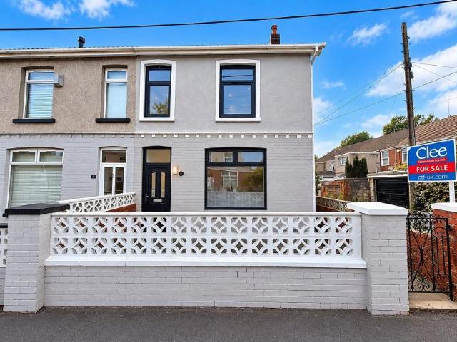 House for sale in Glynneath, Blaengwrach