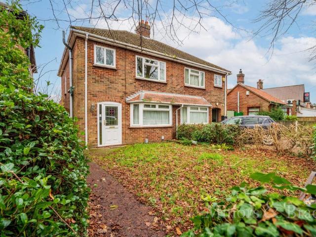 House for sale in Earlham Rise, East Bank