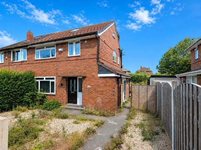 House for sale in Chapel Allerton, West Yorkshire