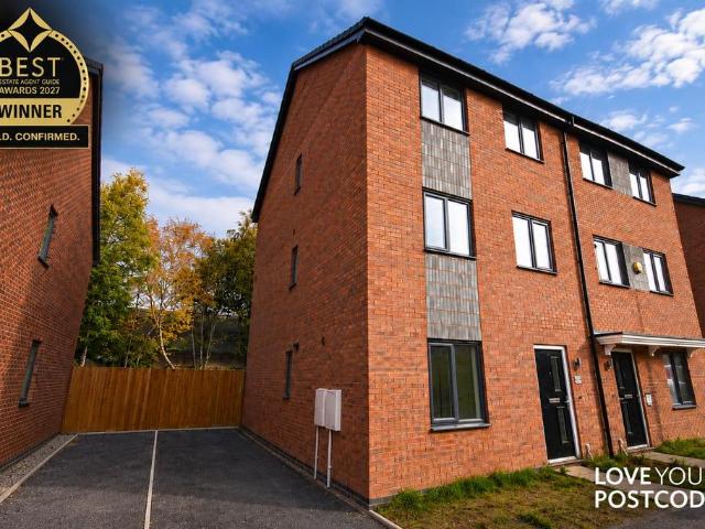 House for sale in West Midlands