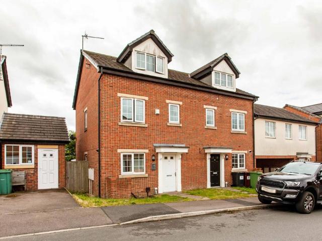 House for sale in Carr Vale, Elmton