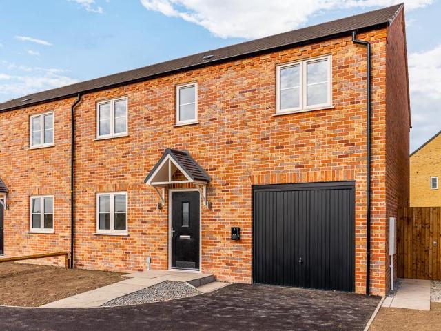 House for sale in Little London, Gosberton Clough