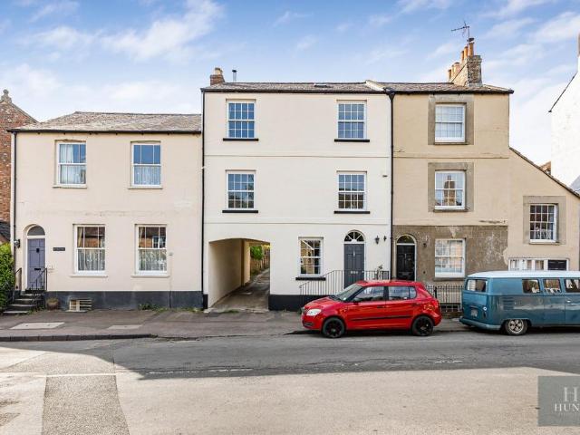 House for sale in Brill