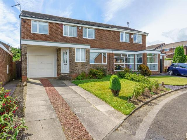 House for sale in Kenton, Tyne And Wear