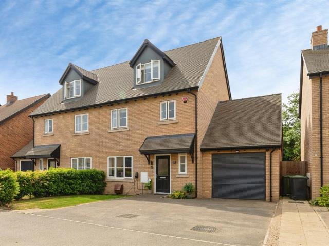 House for sale in Arlesey, Bedfordshire