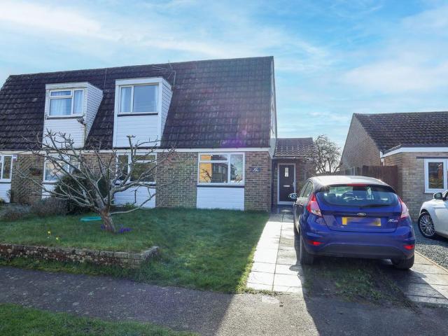House for sale in Plumpton Green, Iford