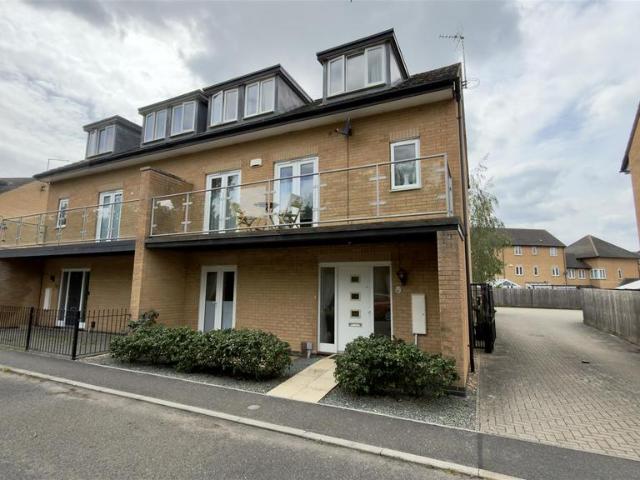 House for sale in Hampton Hargate, Peterborough