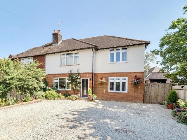 House for sale in Horsham, West Sussex