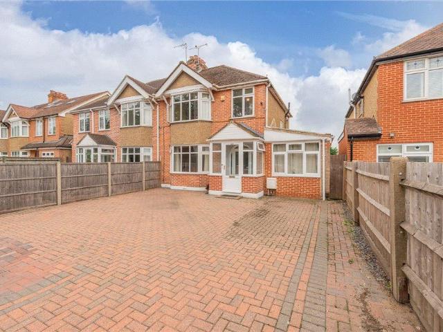 House for sale in Clewer Village, Windsor
