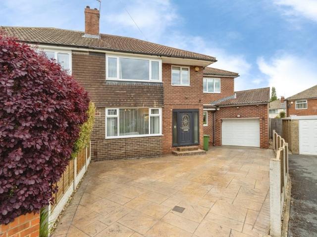House for sale in West Yorkshire