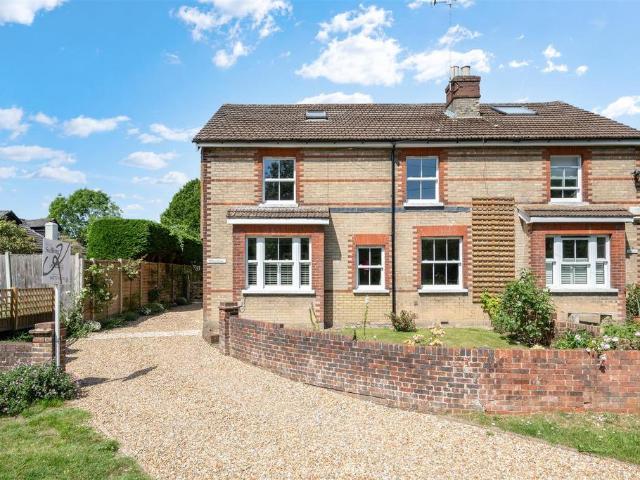 House for sale in Red Hill, Surrey