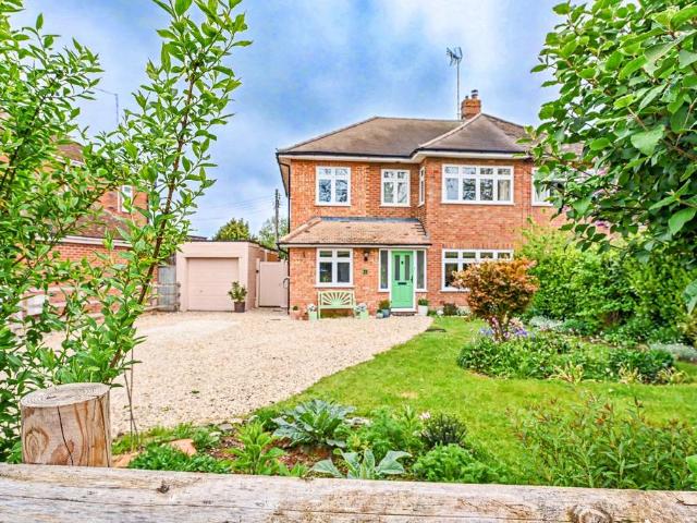 House for sale in Weston Turville