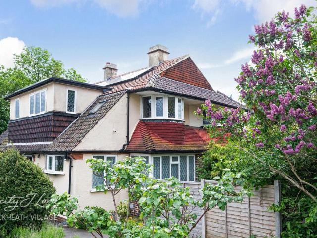 House for sale in London Borough of Lewisham, Greater London