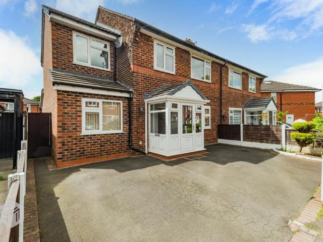 House for sale in Hollins, Bury
