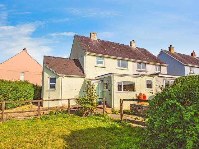 House for sale in Penparc, Trefin