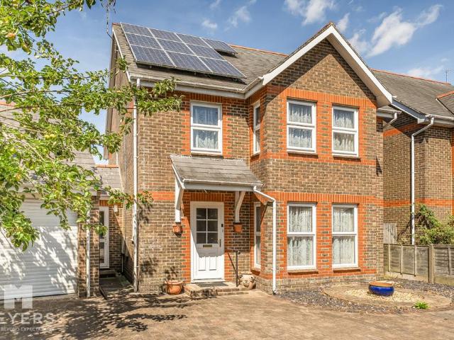 House for sale in Fordington, East Dorset