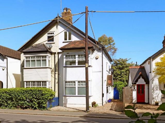 House for sale in Wooburn, Bourne End