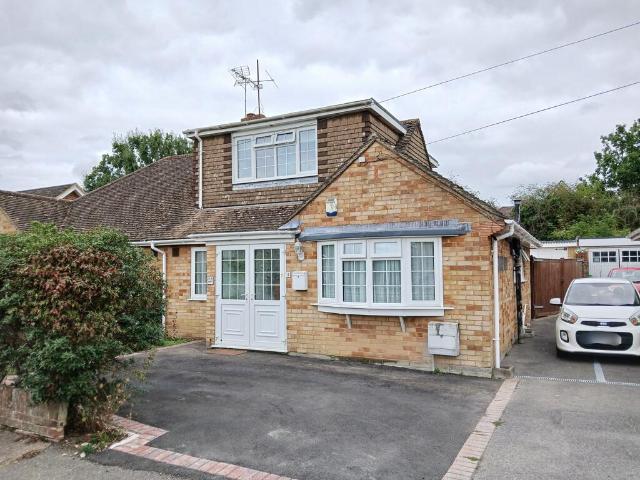 House for sale in Horsham, West Sussex