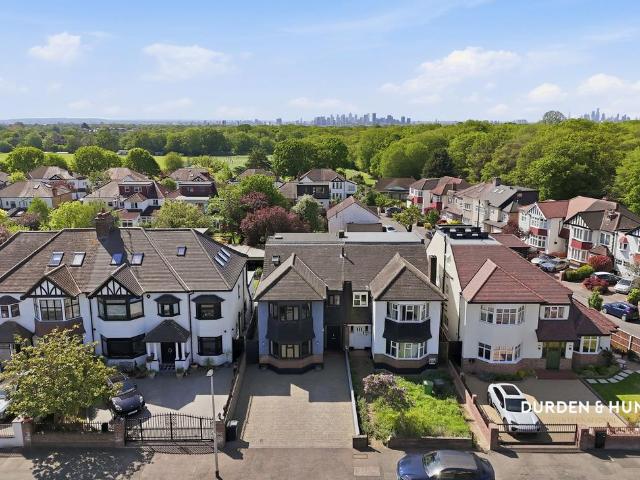 House for sale in South Woodford, Isle Of Man