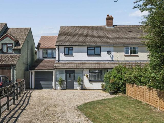 House for sale in Islip, Evershot