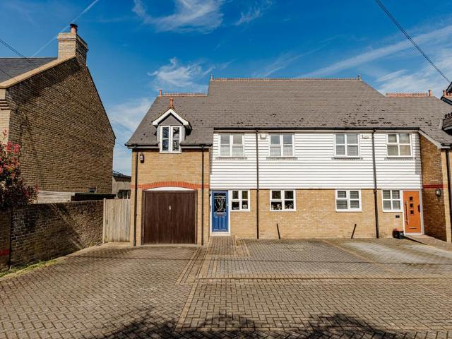 House for sale in Macknade, Swale
