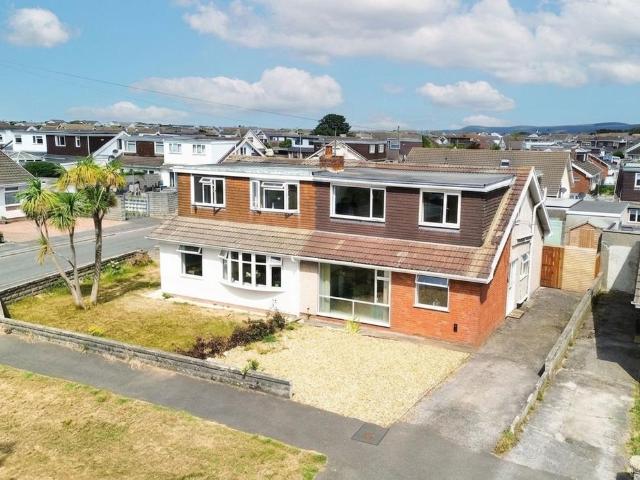 House for sale in Porthcawl, Nottage