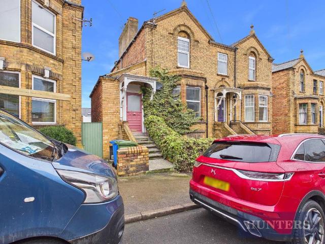 House for sale in Falsgrave, Kepwick