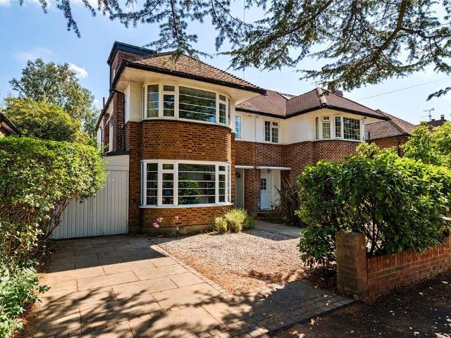 House for sale in Thames Ditton, Elmbridge