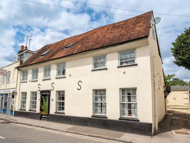 House for sale in Bere Hill, Basingstoke and Deane