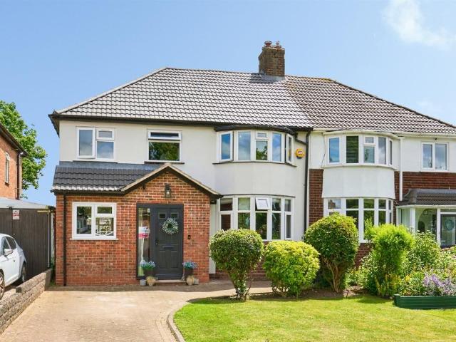 House for sale in Sutton Coldfield, West Midlands