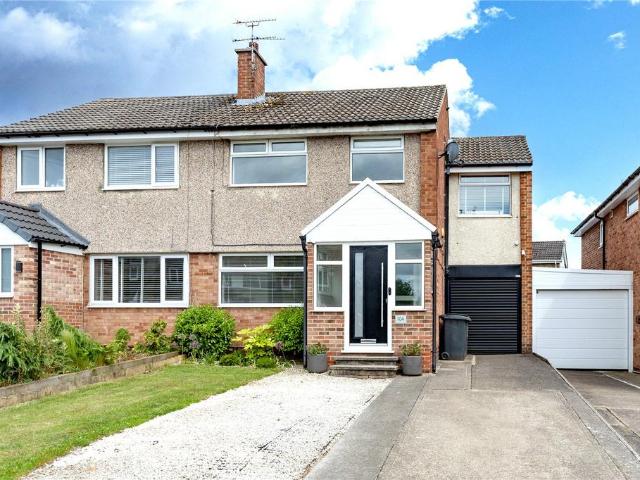 House for sale in Horsforth Vale, Leeds