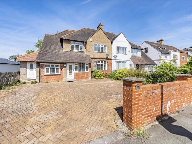 House for sale in New Malden, Greater London