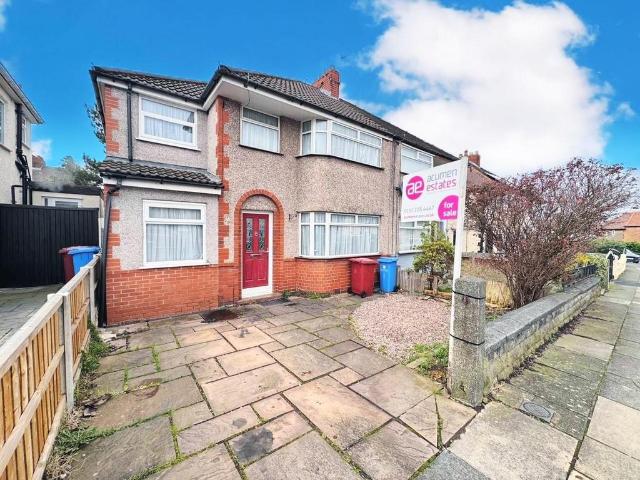 House for sale in Swanside, Knowsley