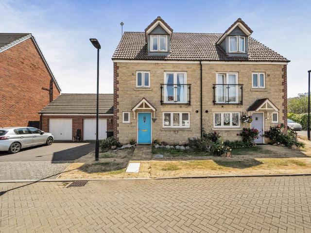 House for sale in Badbury Park, Swindon