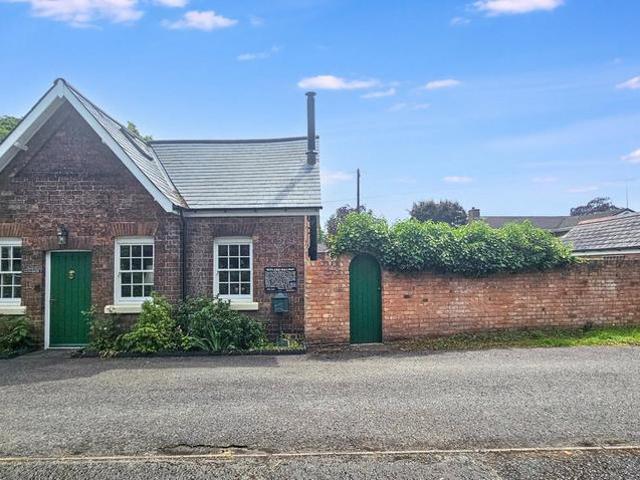 House for sale in Churchill and Blakedown, Rushock