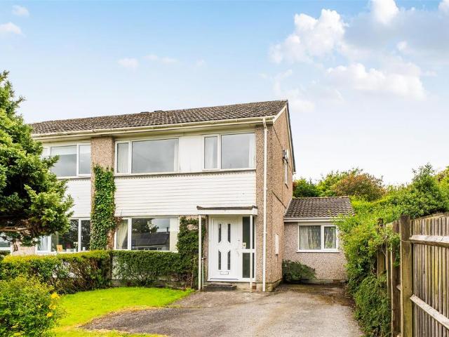 House for sale in Lamellion, Cornwall