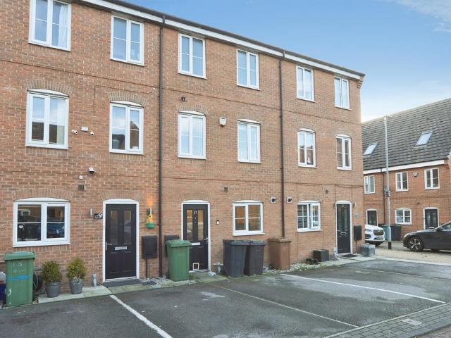 House for sale in Farsley, Leeds