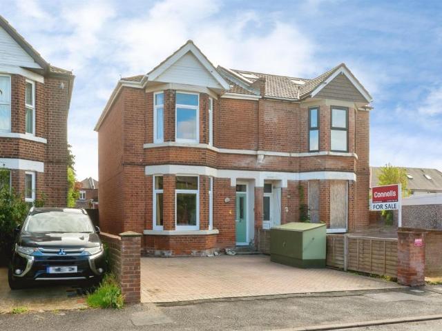 House for sale in Hill, City Of Southampton